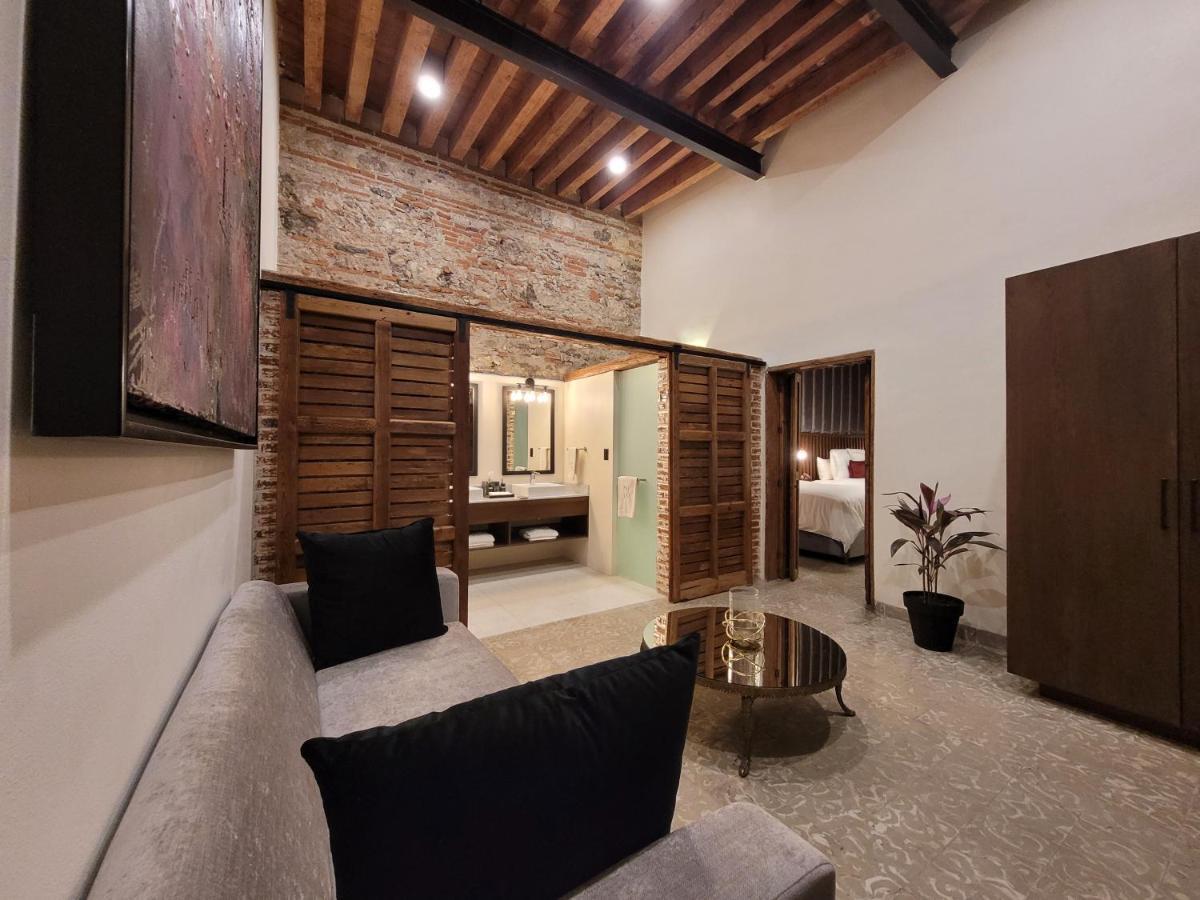 פואבלה Milo Collection Hotel מראה חיצוני תמונה