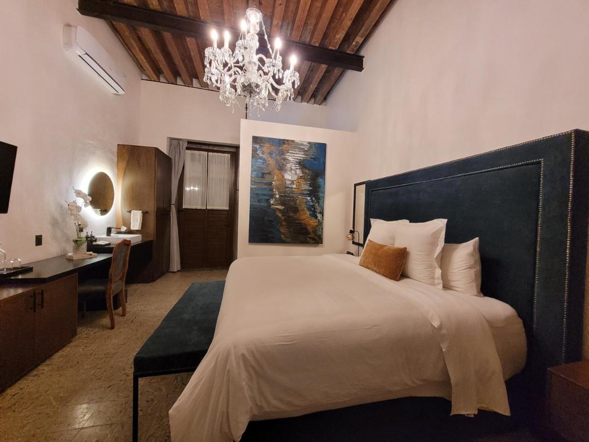 פואבלה Milo Collection Hotel מראה חיצוני תמונה