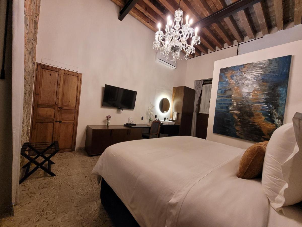 פואבלה Milo Collection Hotel מראה חיצוני תמונה